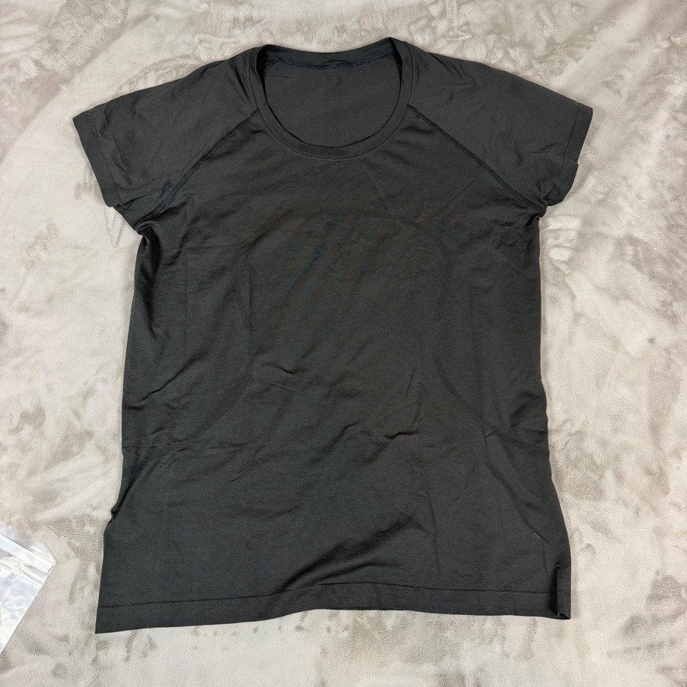 Lululemon Swiftly Tech Short Sleeve 2.0 Shirt Black Size 12